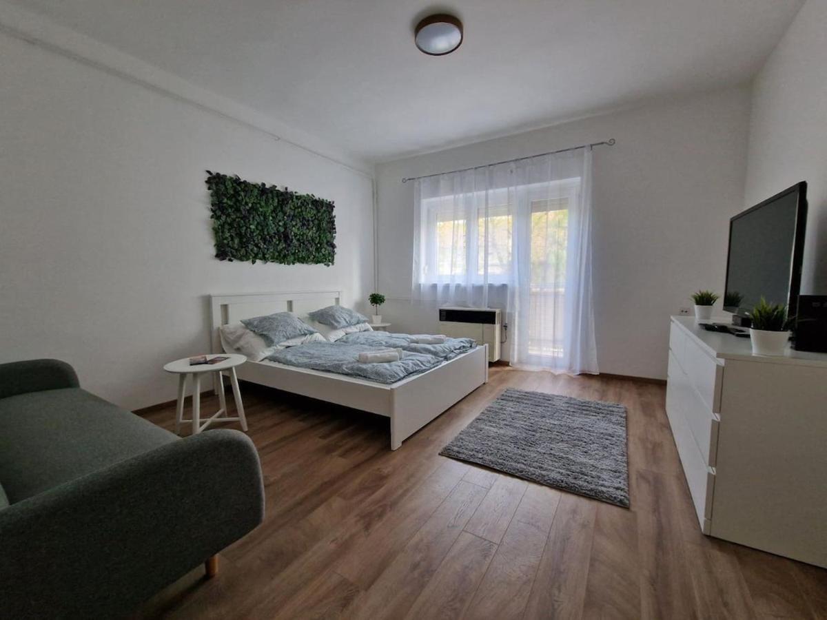 Szofi Apartman Apartment Szeged Luaran gambar